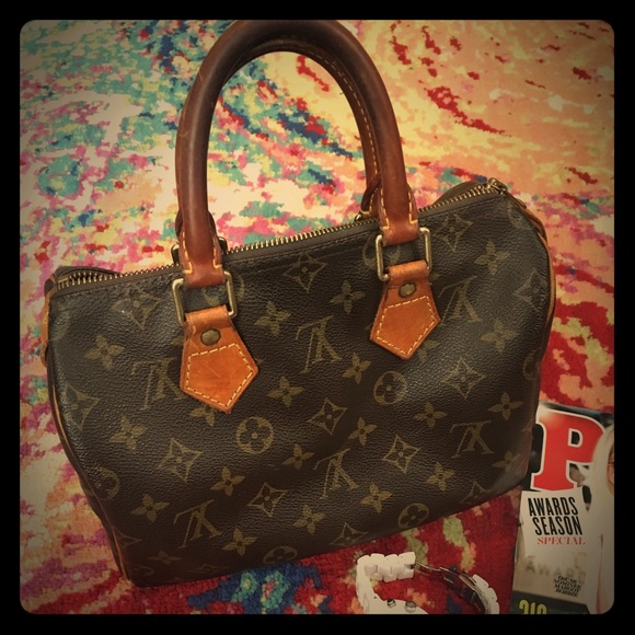 Louis Vuitton Handbags - 💋💋AUTHENTIC LOUIS VUITTON Speedy💋💋